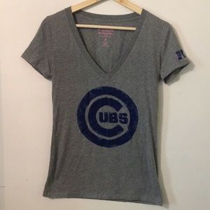 🌟🌟PINK Cubs Distressed Tee🌟🌟
